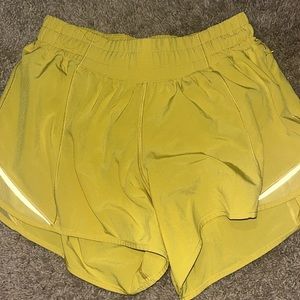 Hotty hot low rise lined shorts 4"